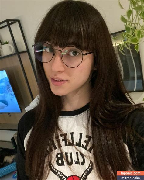 Victgirl Videos and Porn Movies :: PornMD .